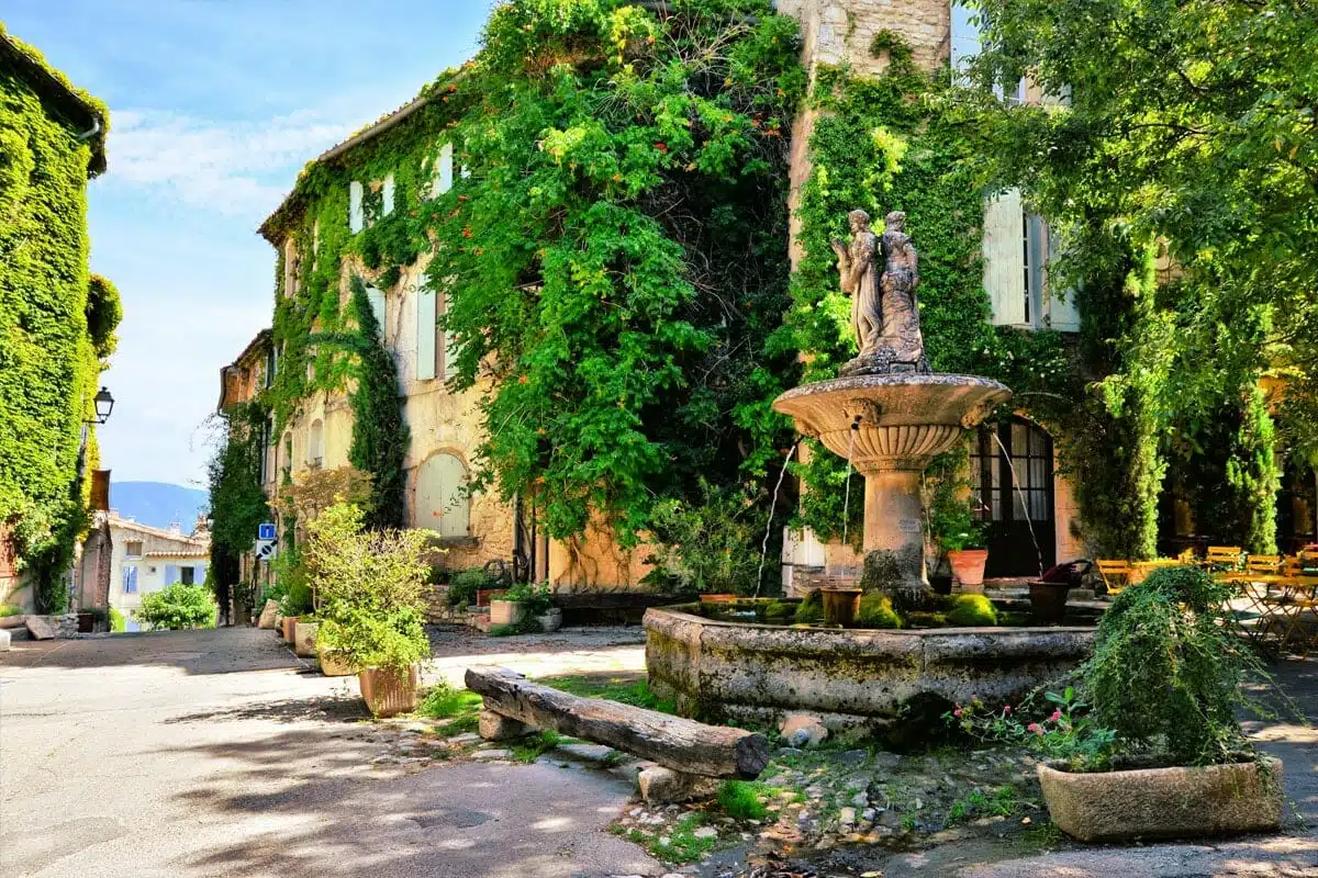 Provence Region France - Expat's Love Living Here