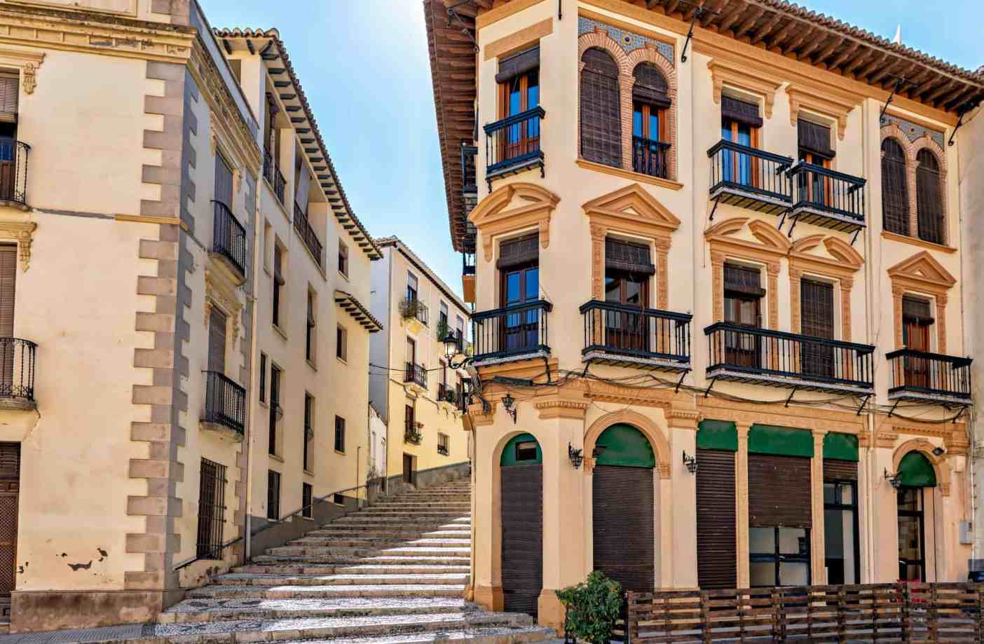 Living in Granada, Spain
