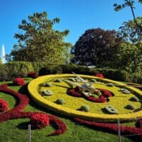 Living in Geneva - the flower clock
