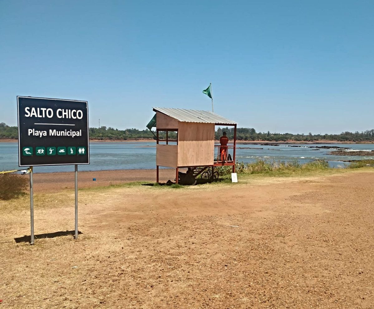 A sandy river beach in Salto, Uruguay